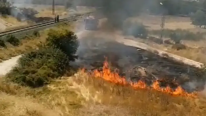 Elazığ'da Korkutan Yangın!