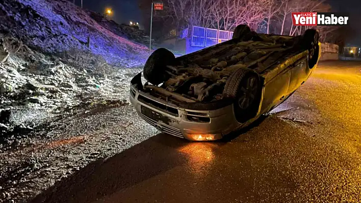 Elazığ'da otomobil şarampole uçtu