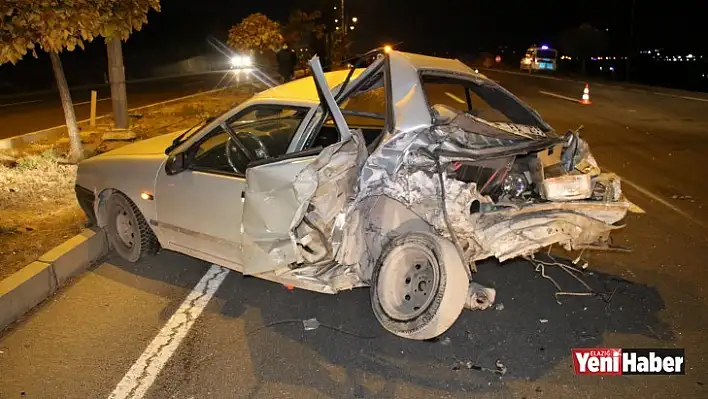 Elazığ'da Otomobiller Hurdaya Döndü!