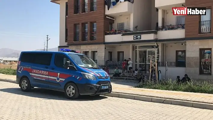 Elazığ'da Şüpheli Kadın Ölümü !