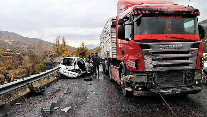 Elazığ'da Feci Trafik Kazası