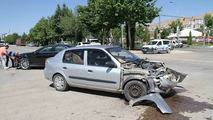 Elazığ'da Trafik Kazası