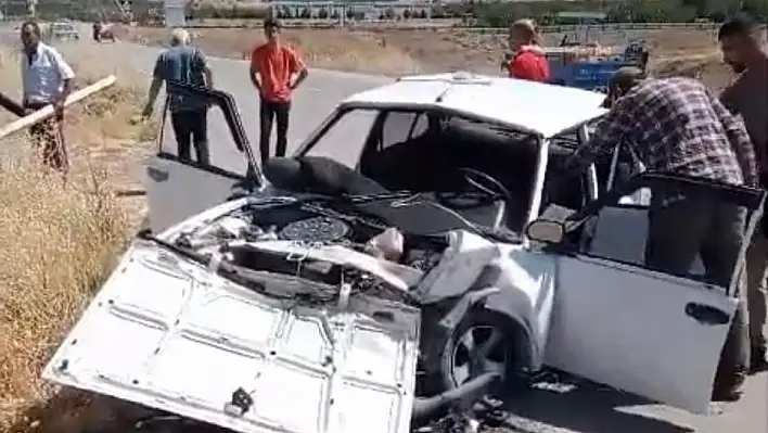 Elazığ'da trafik kazası: 3 yaralı