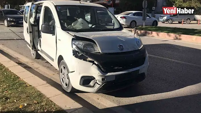 Elazığ'da trafik kazası: 4 yaralı