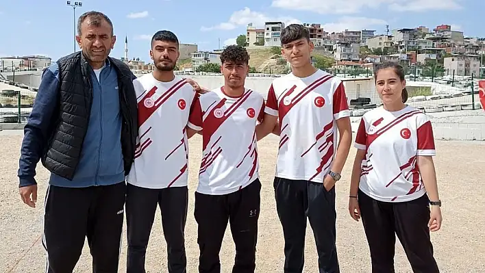 Elazığ Takımı 1. Sırada!