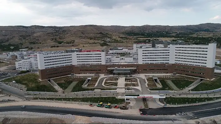 Elazığ şehir hastanesi hizmete girdi