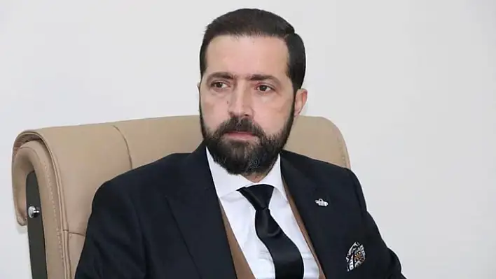 Özçelik 'Annelerimiz Bizim Yaşam Mimarlarımızdır'