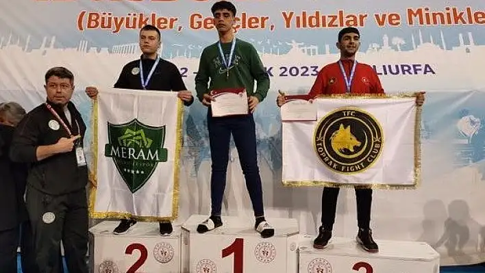 Elazığlı Sporculara Madalya