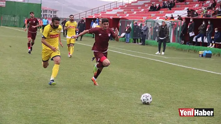 Elazığspor: 2 - Tarsus İdman Yurdu: 2