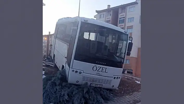 Elazığ'da Korkutan Kaza!