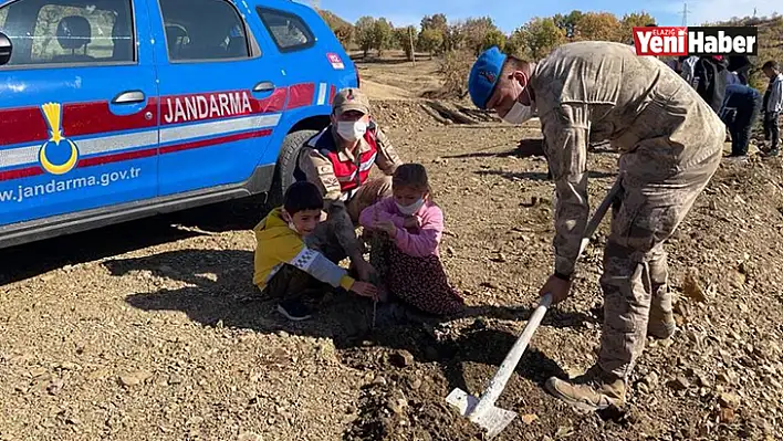 Jandarma'dan Fidan Ekimi