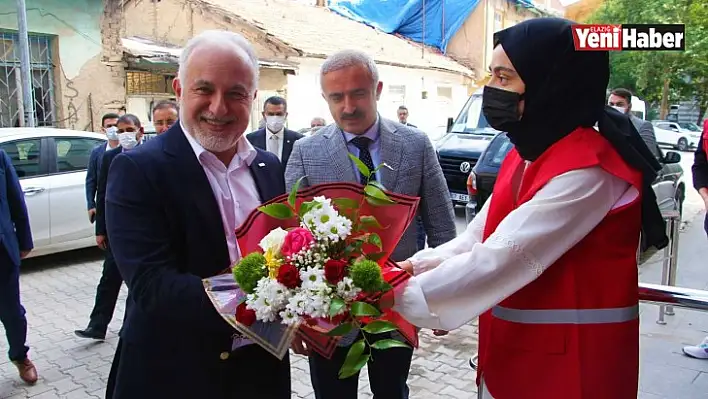 Kızılay Genel Başkanı Kınık, Elazığ'da!