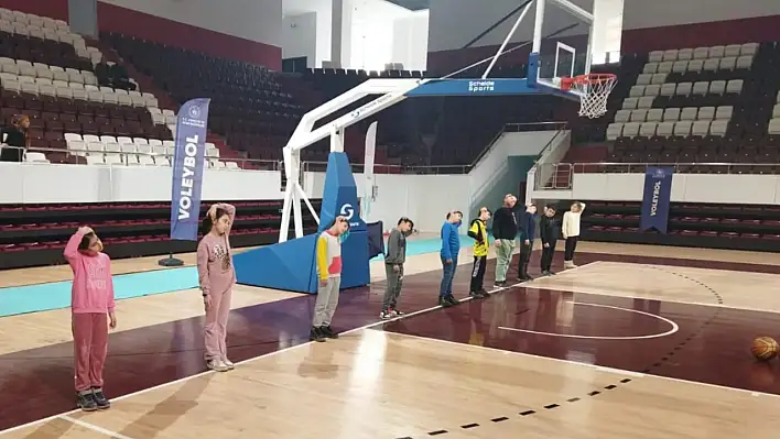 Öğrencilere Basketbol Taraması