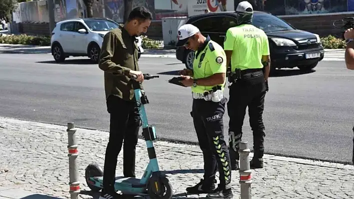 Polis'ten Scooter Kullanıcılarına Uyarı!