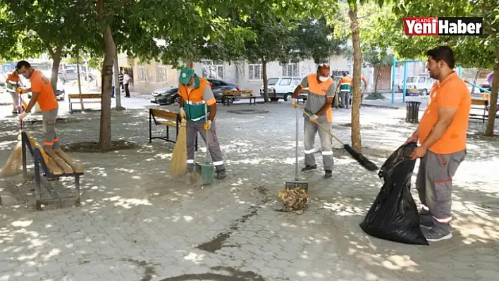 Rüstempaşa Mahallesi'nde Kapsamlı Temizlik