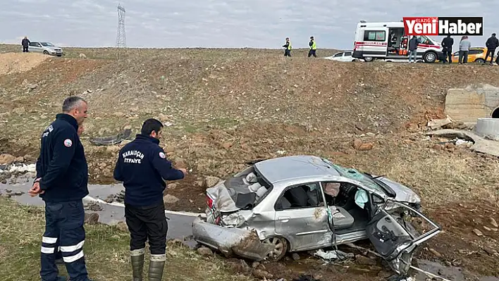 Şarampole Yuvarlanan Otomobil Hurdaya Döndü!