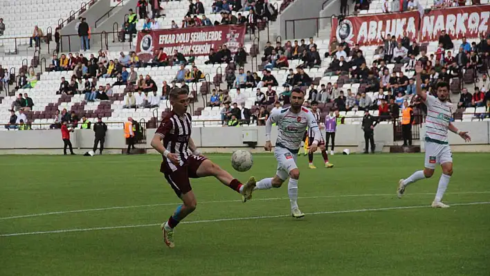 TFF 3. Lig: ES Elazığspor: 0 - Karşıyaka: 4