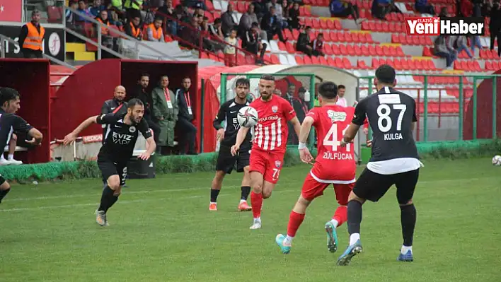 TFF 3. Lig: HD Elazığ Karakoçan FK: 3 - Kuşadasıspor: 2