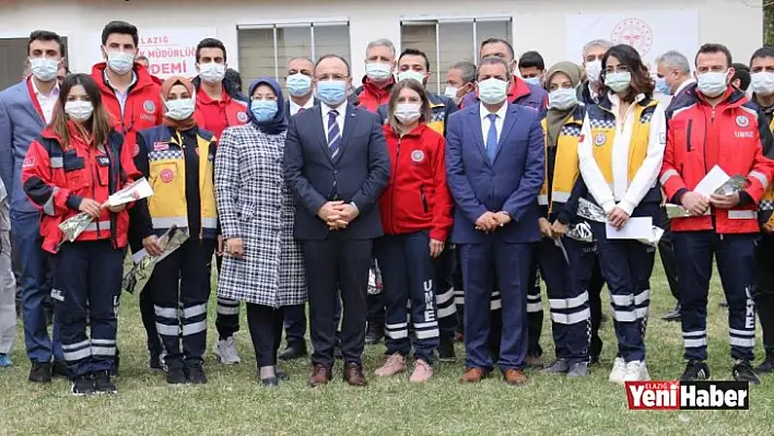 Vali Yırık Tıp Bayramı Nedeniyle Sağlık Çalışanlarıyla Bir Araya Geldi