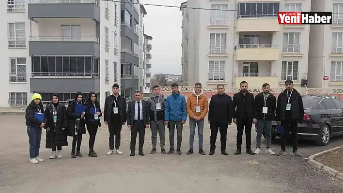 Yazıkonak'ta  halkın öneri, istek  ve şikayetleri kapı kapı ziyaret edilerek alınıyor