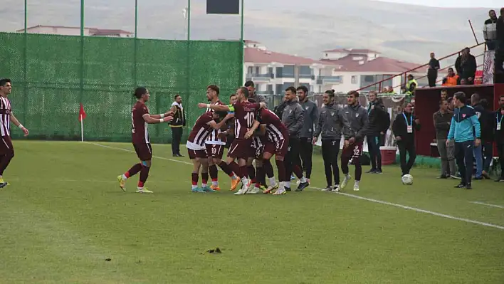 Elazığspor Kafilesi İstanbul'da!