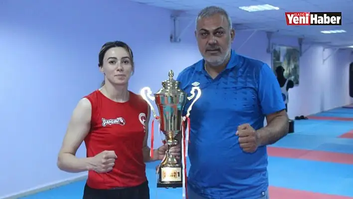 Zelal Şengür, Dünya Kick Boks Şampiyonası'nda mücadele edecek!