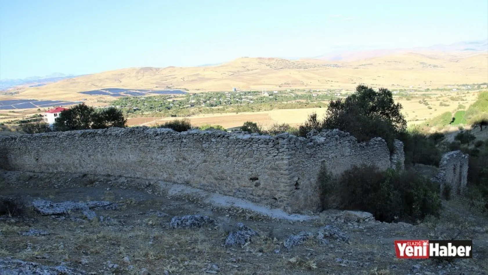 Elazığ'da 800 Yıllık Manastır!