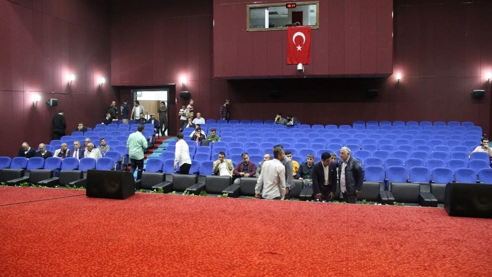 Elazığspor'da Genel Kurul Ertelendi