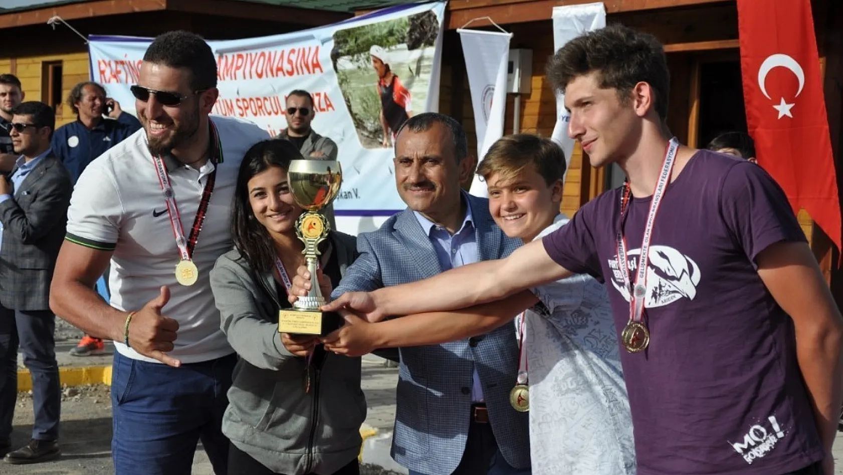 Türkiye Rafting Şampiyonası, ödül töreniyle sona erdi 