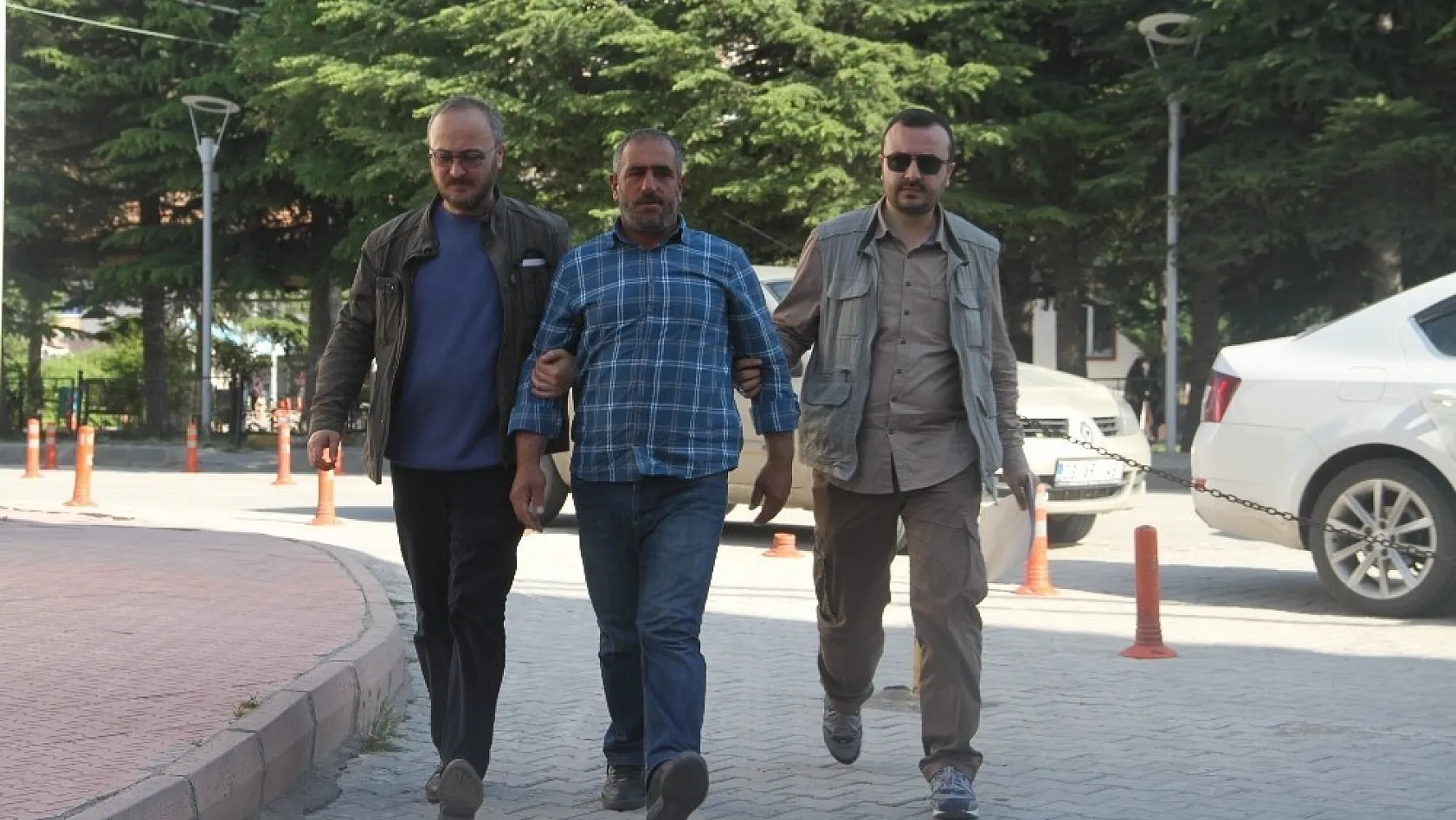 Dört PKK'lı Terörist Tutuklandı