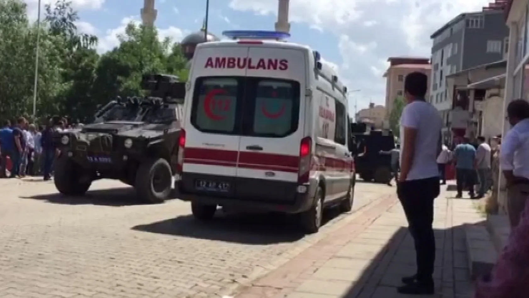 Karlıova'da silahlı kavga: 3 yaralı 