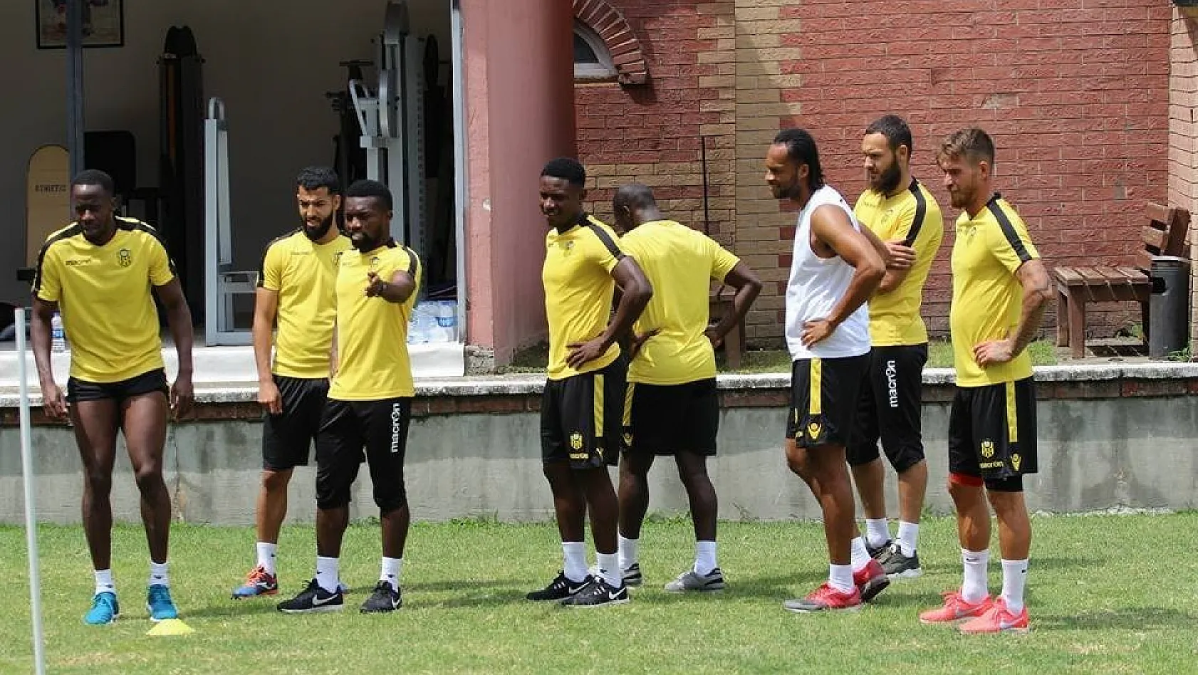 Evkur Yeni Malatyaspor'da sezon hazırlıkları sürüyor 