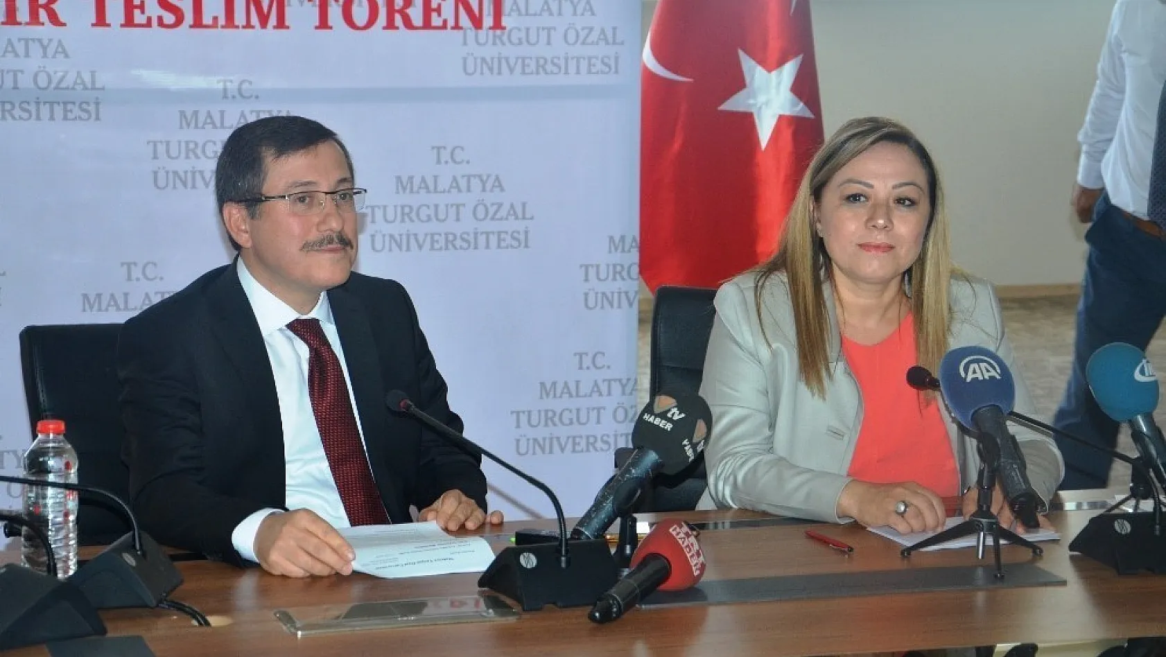 Turgut Özal Üniversitesinde devir-teslim töreni 