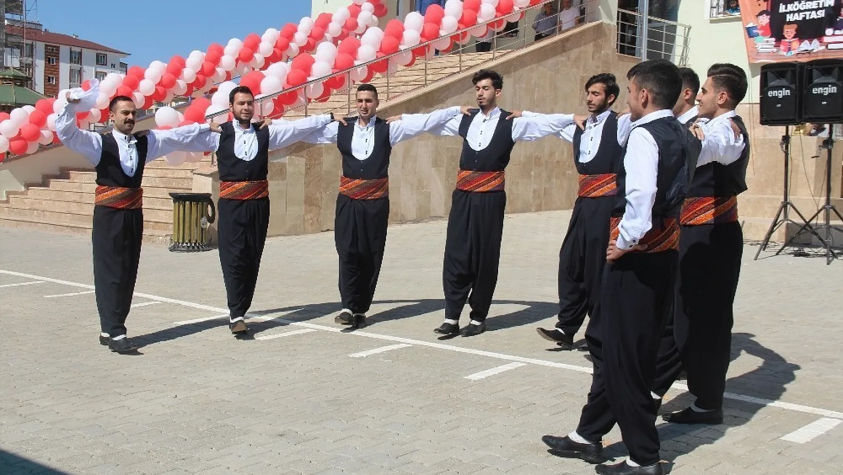 Elazığ'da ilköğretim haftası kutlandı 