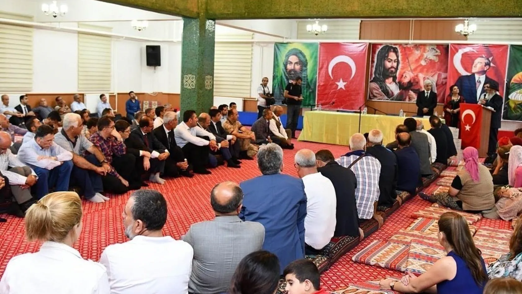 Tunceli'de  'Aşure, Hazreti Hüseyin ve Kerbela Şehitlerini Anma ' programı 