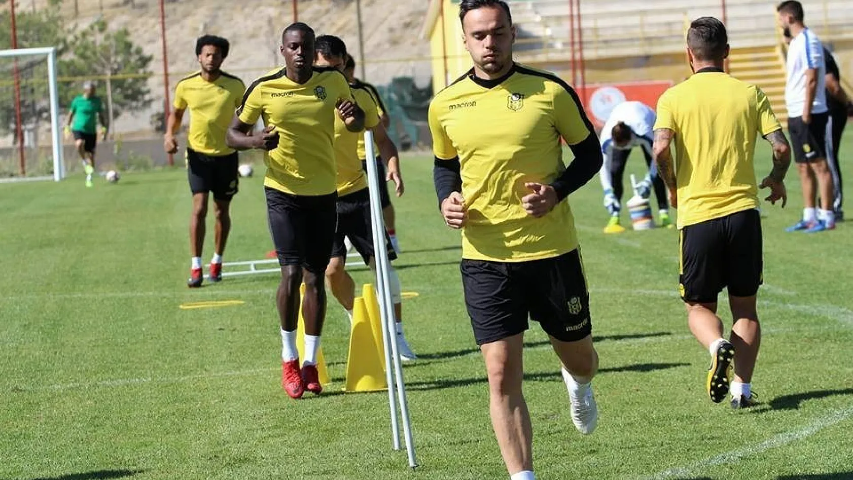 Evkur Yeni Malatyaspor'da Başakşehir maçı hazırlıkları sürüyor 
