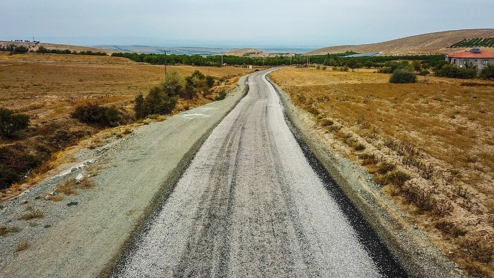 Bulgurlu, Göller, Karakaş Çiftliği yolu asfaltlandı 