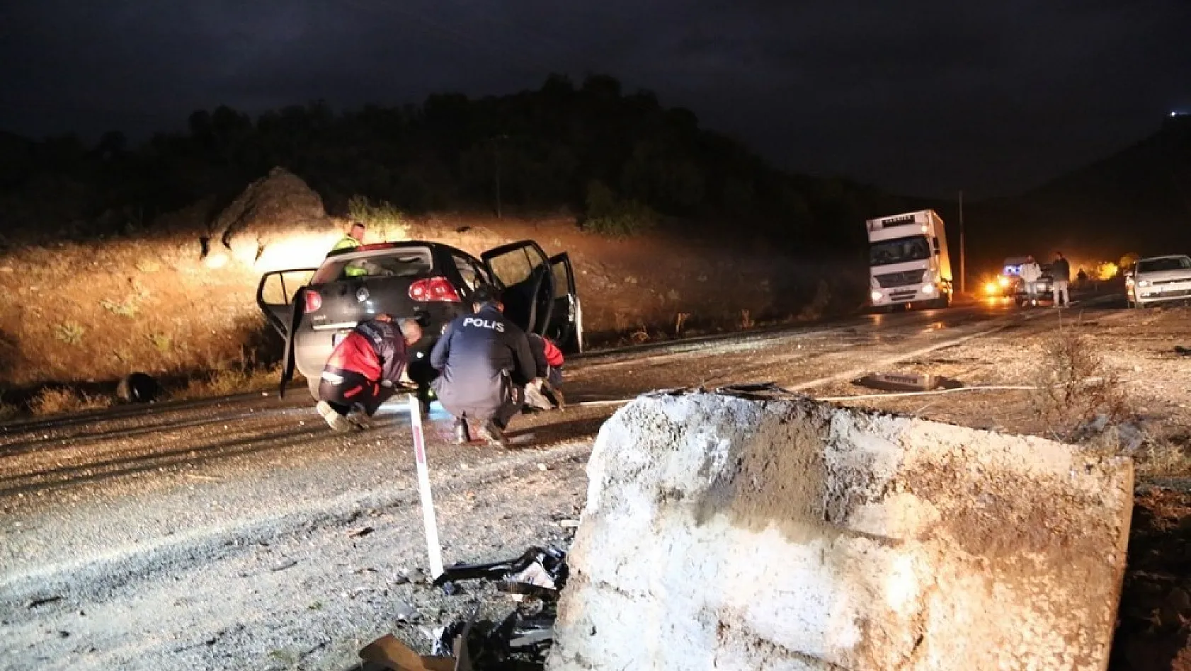 Tunceli'deki kazada 2 kişi hayatını kaybetti 