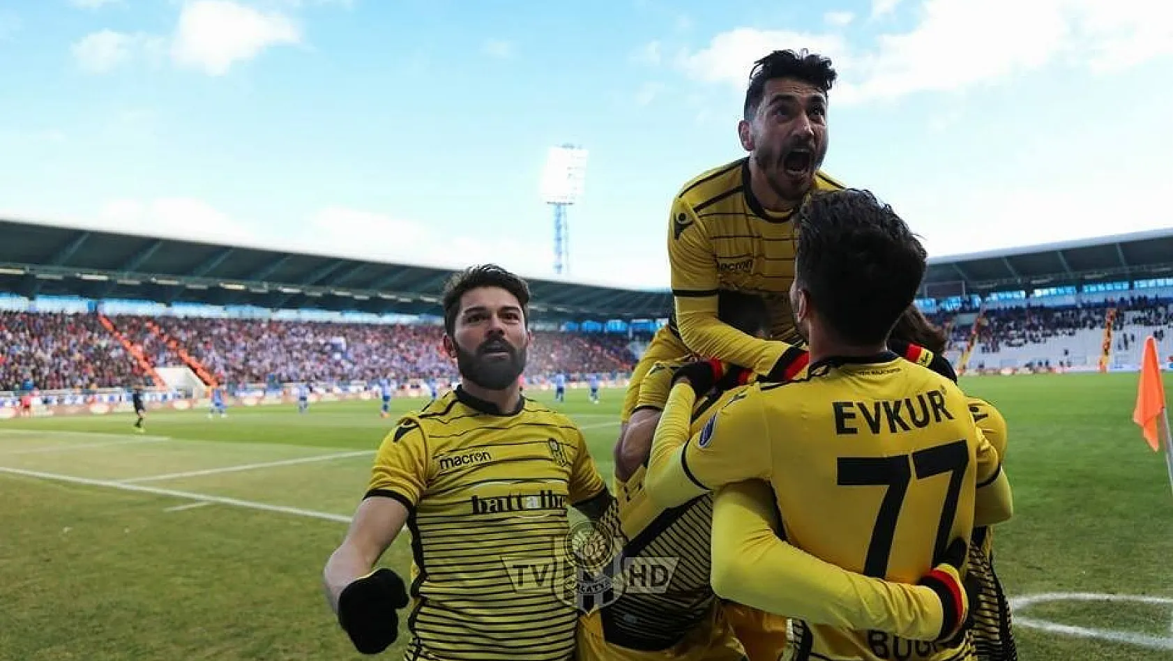 E.Yeni Malatyaspor ligde kafayla en fazla gol bulan 2. takım 