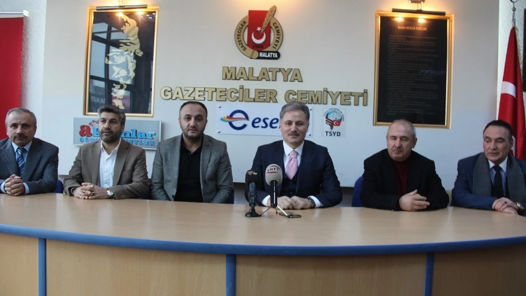 Milletvekilli  Çakır'dan gazeteciler cemiyetine ziyaret 