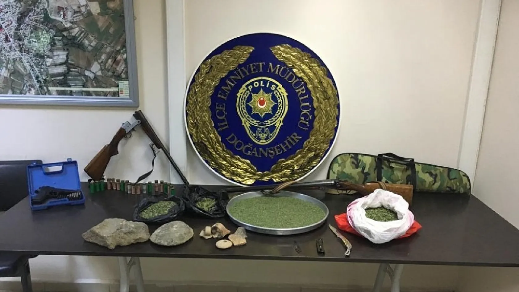 Doğanşehir'de 1.5 kilogram uyuşturucu ele geçirildi 