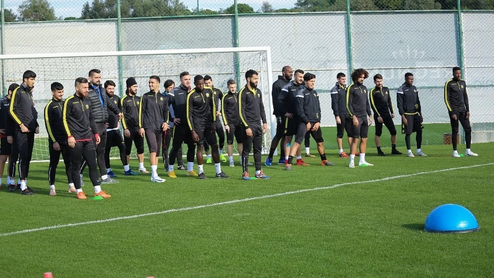 E.Yeni Malatyaspor ikinci yarı hazırlıklarını Antalya Belek'te sürdürüyor 