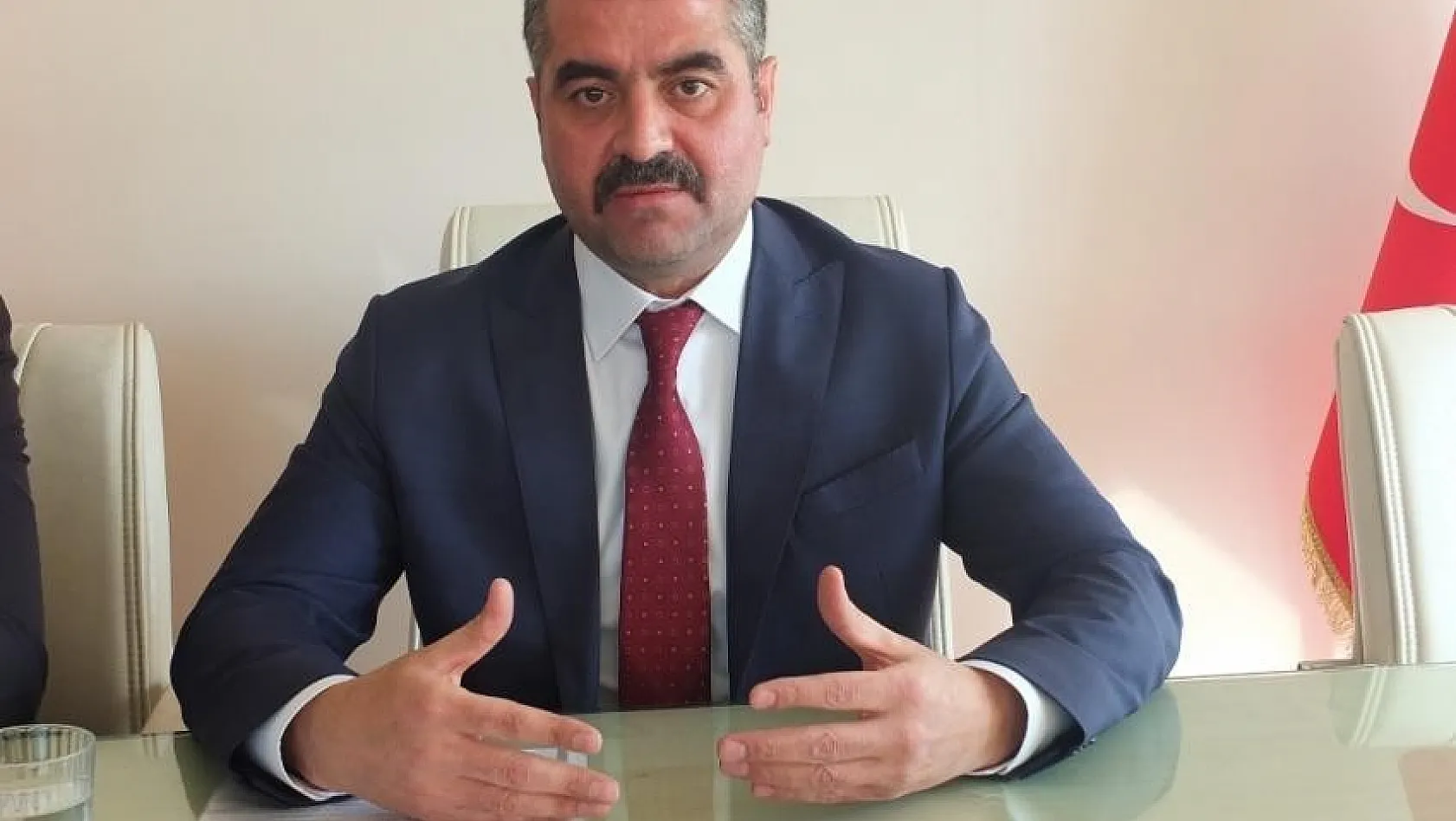Avşar Doğu Türkistan'a yapılan zulmü kınadı 