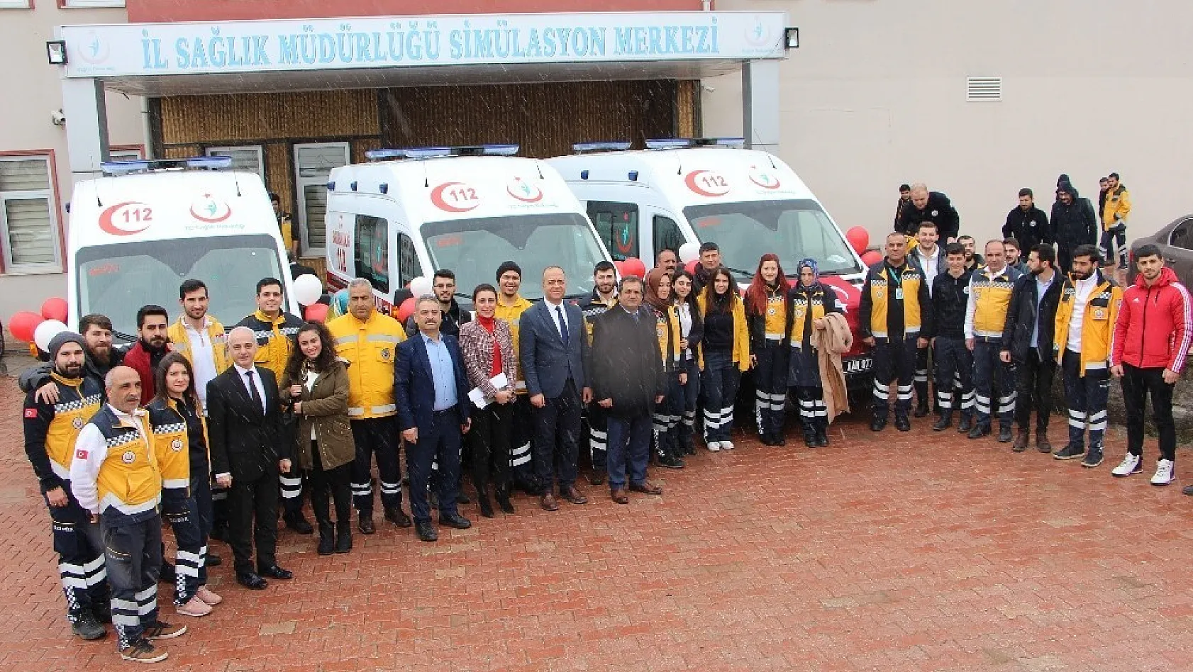 Elazığ'a, Üç Ambulans Daha Tahsis Edildi