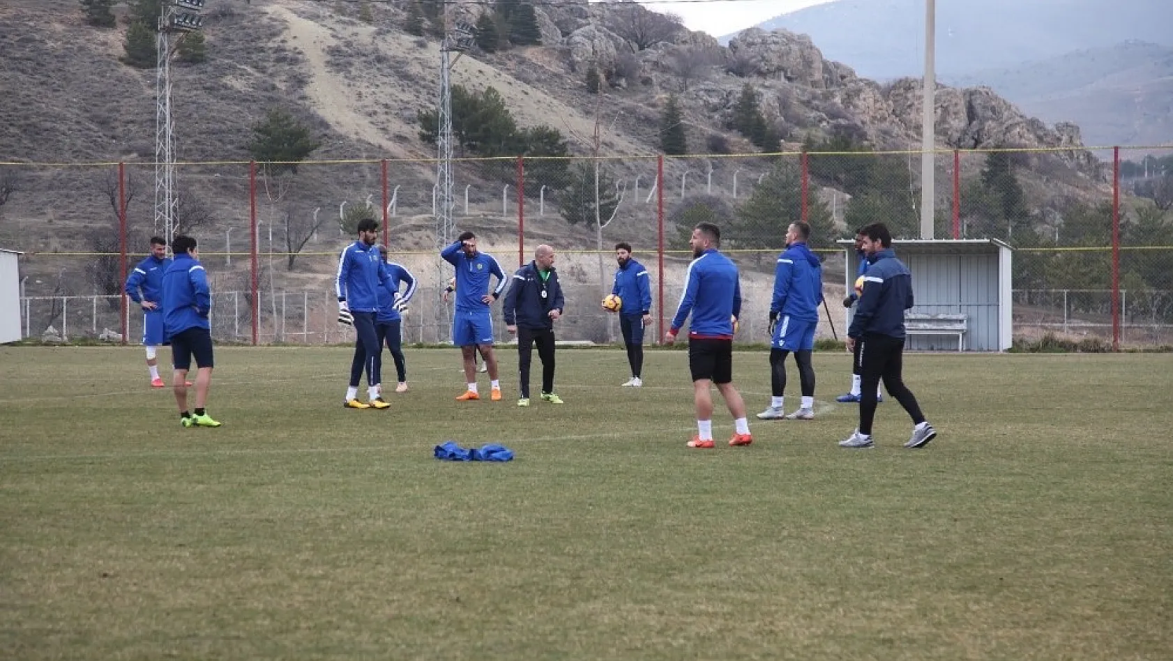 E.Yeni Malatyaspor'da, D.G. Sivasspor mesaisi sürüyor 