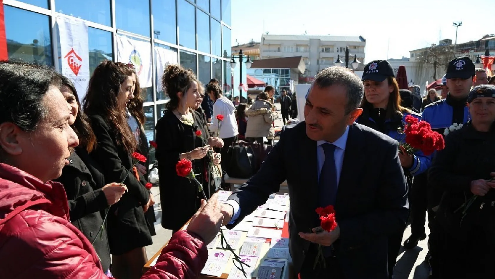 Tunceli'de 8 Mart Dünya Kadınlar Günü etkinlikleri 