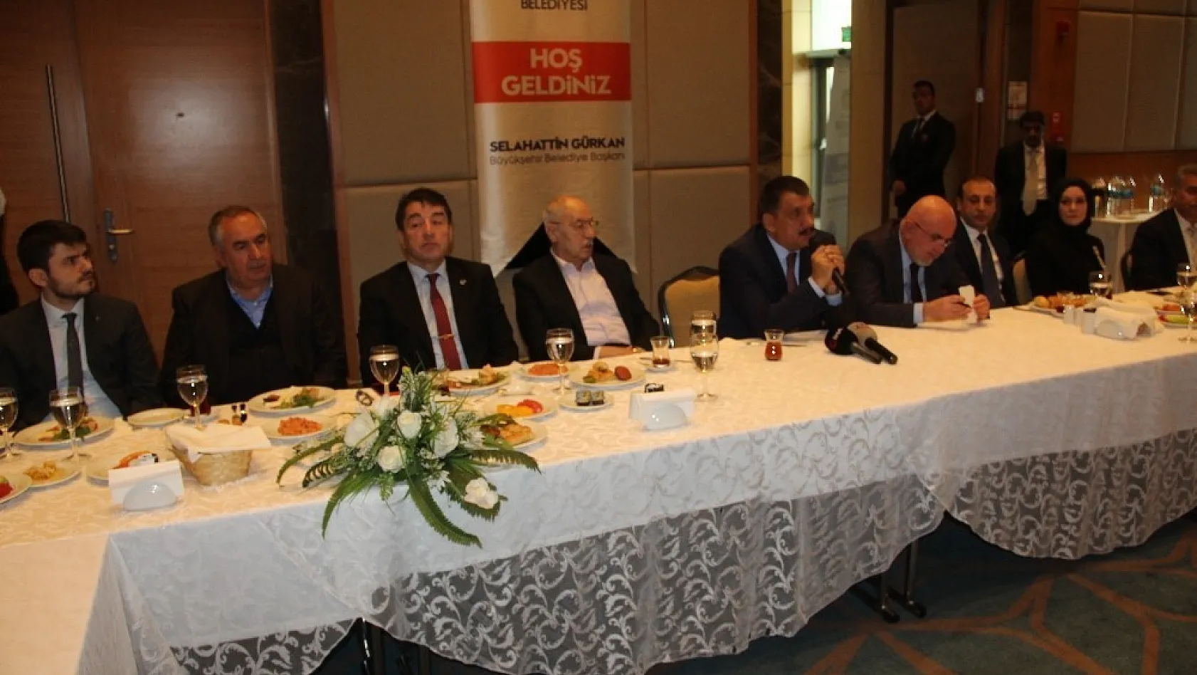 Başkan Gürkan MİAD yönetimi il bir araya geldi 