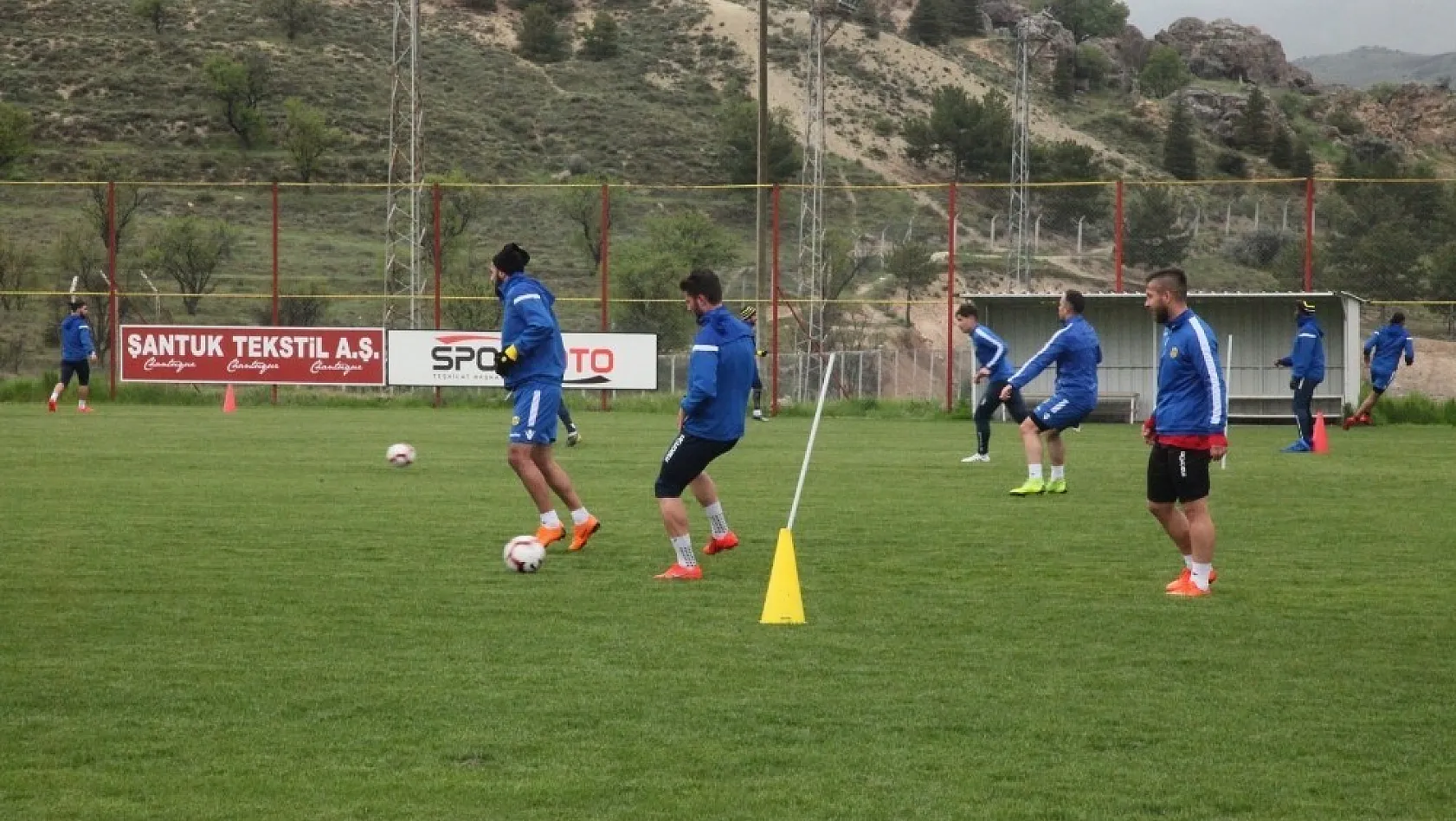 Evkur Yeni Malatyaspor ilk 6'yı hedefliyor 