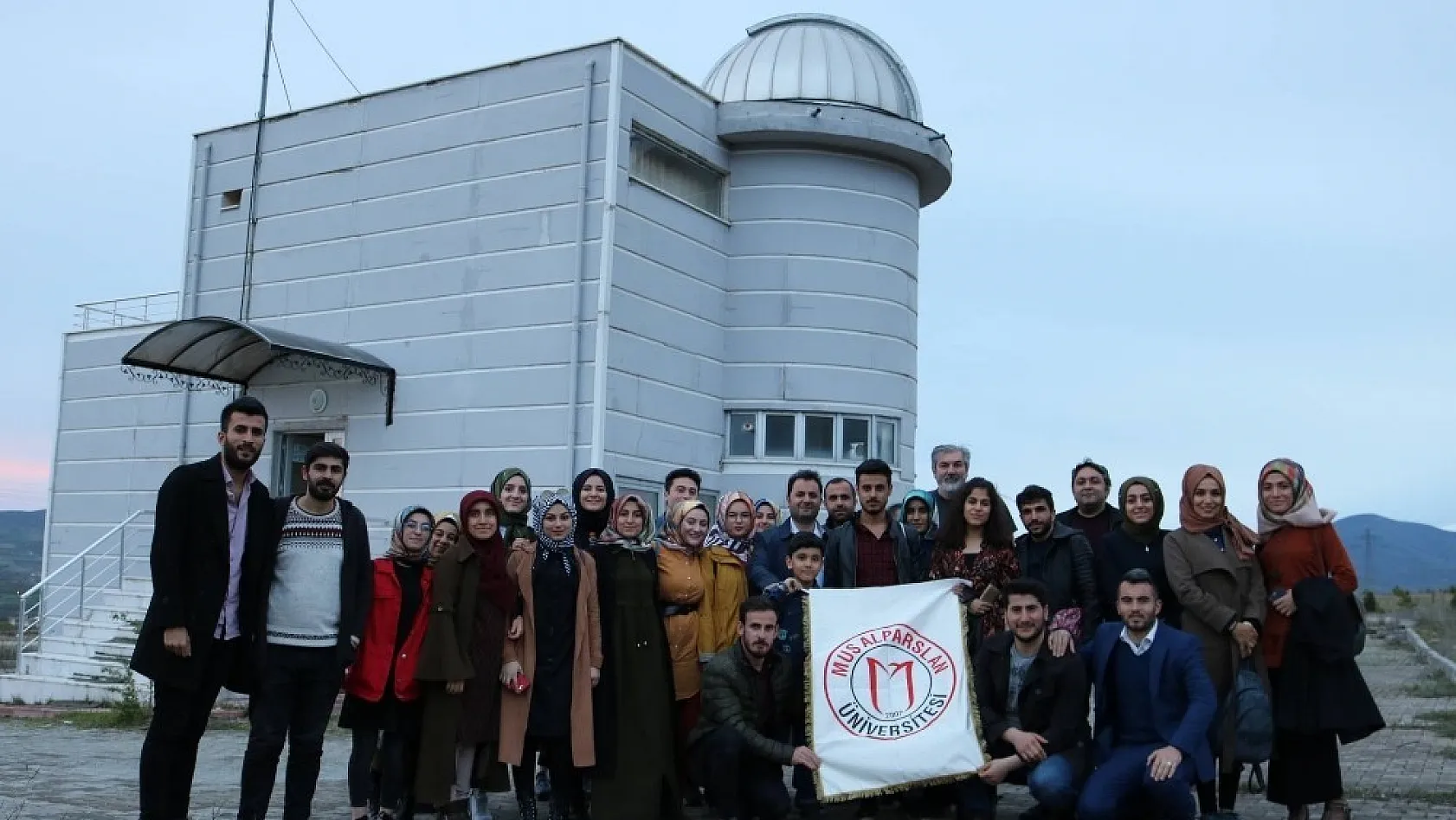 Muş Alparslan Üniversitesi öğrencileri Gözlemevi'ni ziyaret etti 