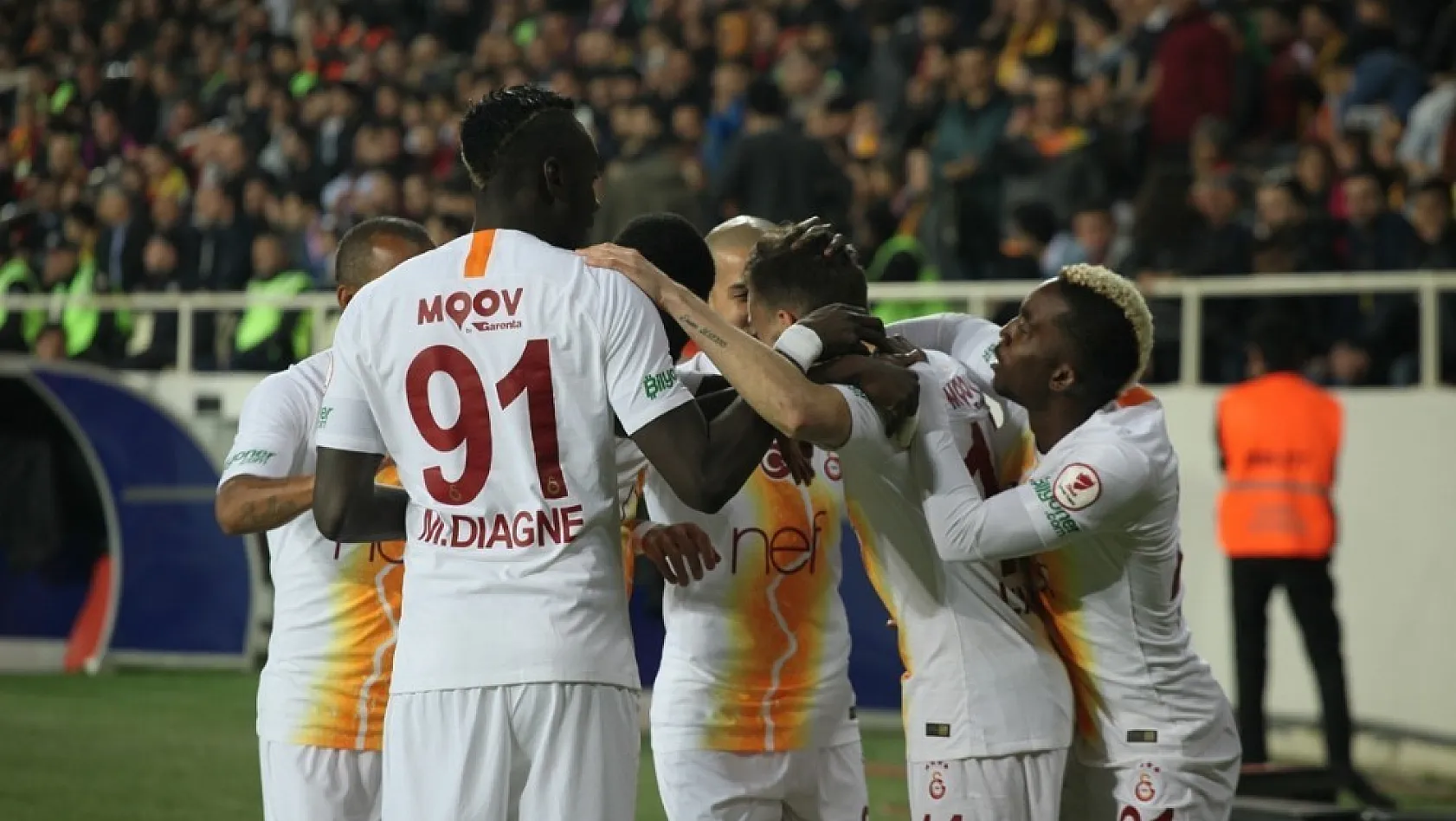 Ziraat Türkiye Kupası: E. Yeni Malatyaspor: 1 - Galatasaray: 2 (İlk yarı) 